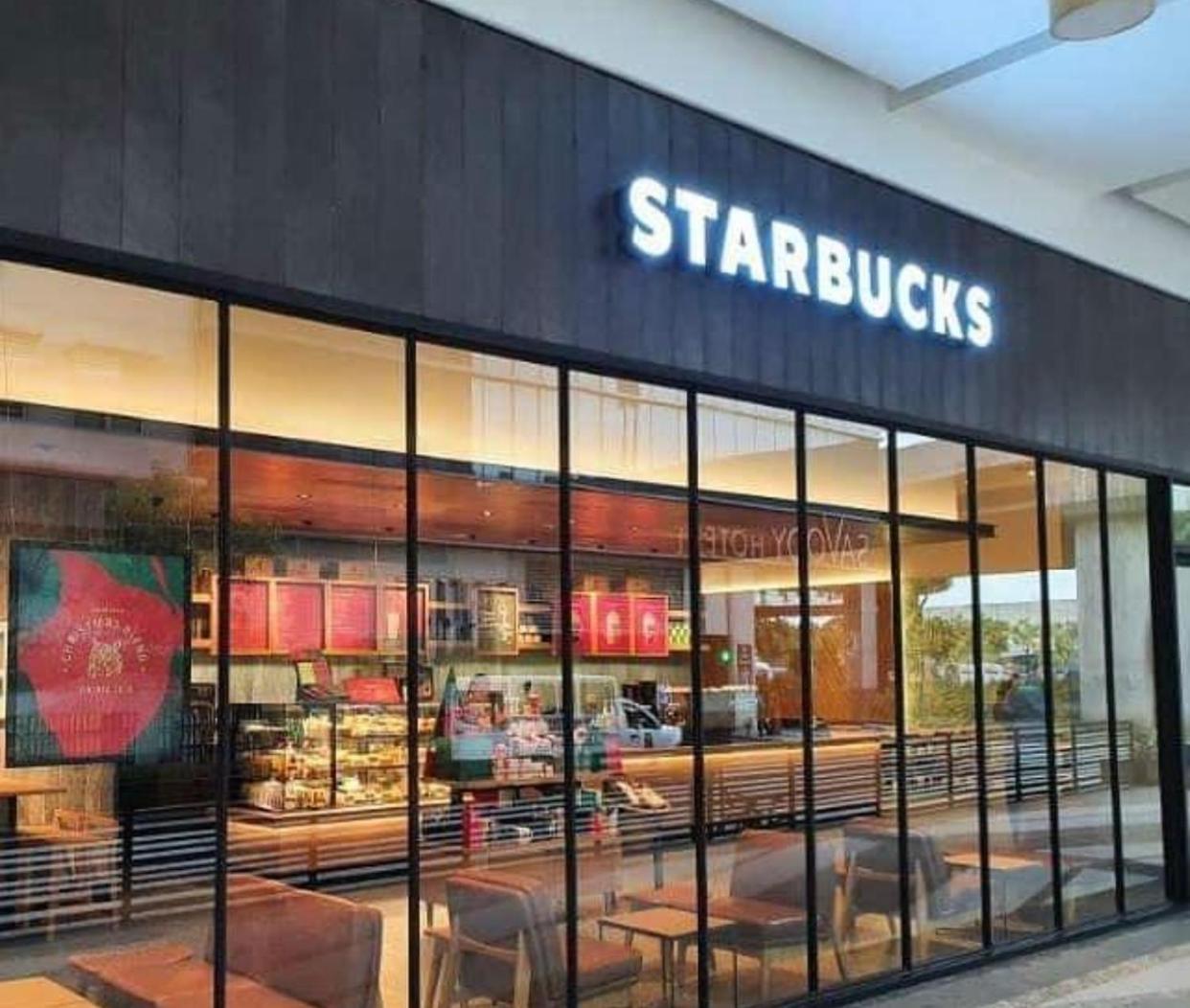 81 Newport Boulevard Cluster 4 - 8F Across Naia Airport, Terminal 3 Pasay Eksteriør bilde