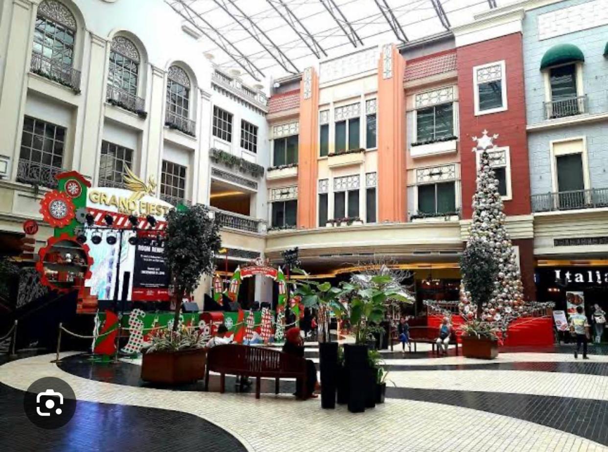 81 Newport Boulevard Cluster 4 - 8F Across Naia Airport, Terminal 3 Pasay Eksteriør bilde